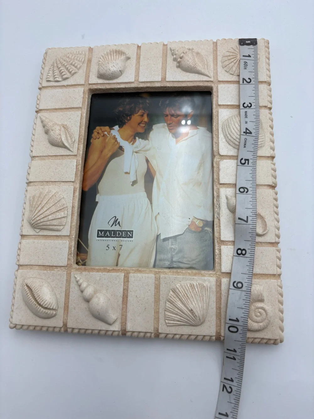 Vintage Malden Sandstone Shell Picture Frame in Cream